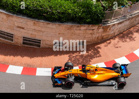 Monte Carlo/Monaco - 05/24/2018 - #2 Stoffel Vandoorn (BEL) nella sua papaya orange McLaren-Renault MCL33 durante il giorno di apertura della corsa in avanti del Foto Stock