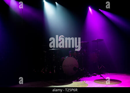 Irish pop rock band Wild Gioventù supporto lo script a Portsmouth Guildhall - 28/03/2019 Foto Stock