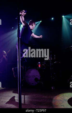 Irish pop rock band Wild Gioventù supporto lo script a Portsmouth Guildhall - 28/03/2019 Foto Stock