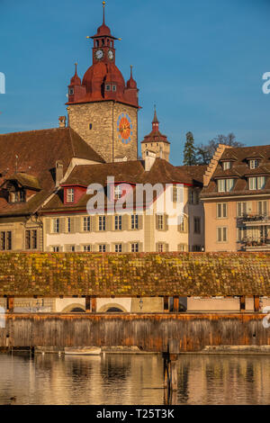 Lucerna (Luzern), la più grande città della Svizzera centrale Foto Stock