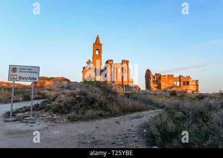 I resti di una città in Aragona che era stato completamente distrutto durante la guerra civile spagnola - Belchite - Spagna Foto Stock