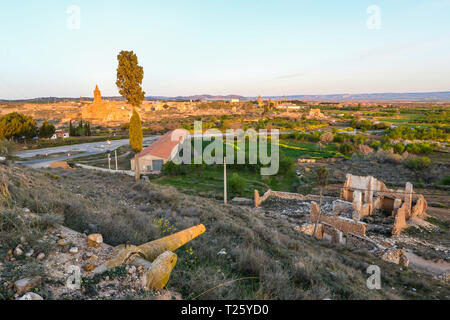 I resti di una città in Aragona che era stato completamente distrutto durante la guerra civile spagnola - Belchite - Spagna Foto Stock