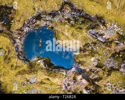 Una vista di Foggin Tor su Dartmoor Devon, Regno Unito. Foto Stock