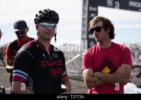 Mountain Bike Race - Linea di Finitura Foto Stock