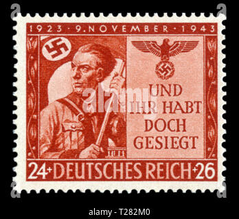 German Historical timbro: il ventesimo anniversario della "birra putsch", "contro ogni probabilità, abbiamo vinto", un giovane di Hitler a favore della gioventù con una bandiera, Germania Foto Stock