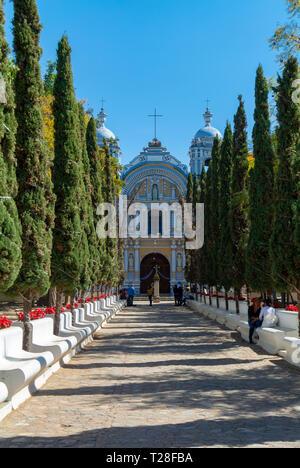 Una facciata del tempio di Santo Domingo de Guzman, Ocotlan de Morelos, Oaxaca, Messico Foto Stock