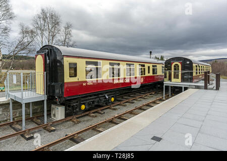 Carrozze ferroviarie convertito in ristorante a Grantown East Highland patrimonio e centro culturale a Grantown on Spey Highland Scozia UK Foto Stock