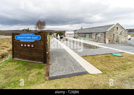 Carrozze ferroviarie convertito in ristorante a Grantown East Highland patrimonio e centro culturale a Grantown on Spey Highland Scozia UK & old station Foto Stock