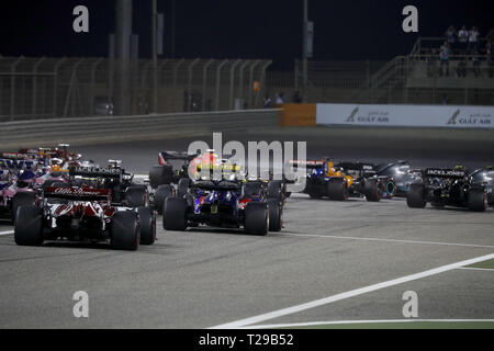 Sakhir, Bahrain. 31 Mar, 2019. Motorsports: FIA Formula One World Championship 2019, il Gran Premio del Bahrain, avviare il 31.03.2019. | Utilizzo di credito in tutto il mondo: dpa/Alamy Live News Foto Stock