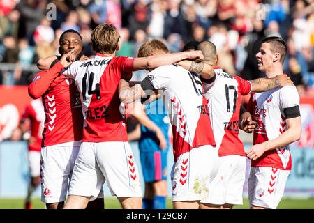 UTRECHT - Utrecht - Feyenoord , Calcetto , Stagione 2018/2019 , Eredivisie , Galgenwaard Stadium , 31-03-2019 , Utrecht giocatori festeggiare Foto Stock