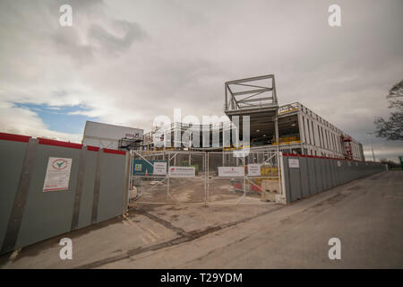 Il nuovo edificio in costruzione a Leeds Beckett University di Headingley Foto Stock