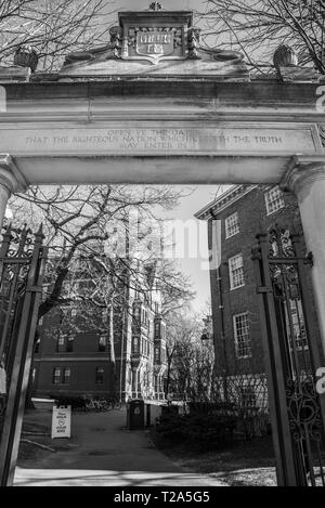 Boston, MS, USA, 9 dicembre 2018-l'Università di Harvard è stato finanziato nel 1636 e chiamato dopo il suo primo benefattore John Harvard Foto Stock