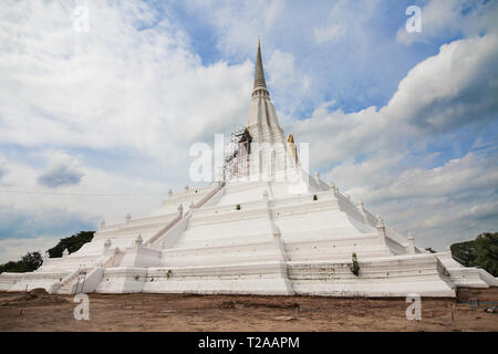 Wat Phu Khao Thong in Ayutthaya, Thailandia. Foto Stock