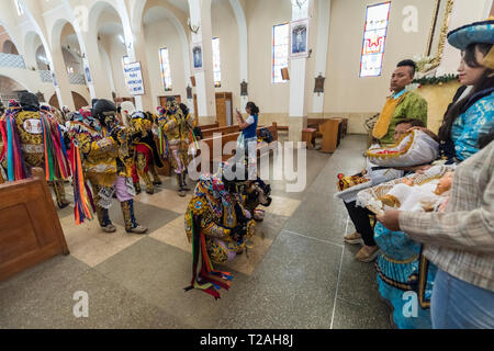 Di Negritos Huanuco,peruviano tradizionale danza andina, Huanuco regione,Perù.America del Sud. Foto Stock