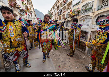 Di Negritos Huanuco,peruviano tradizionale danza andina, Huanuco regione,Perù.America del Sud. Foto Stock
