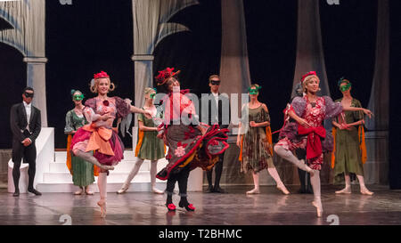 Il Cuban National Ballet esegue "Cenerentola" a Tearo la Caridad, Santa Clara, Cuba Foto Stock