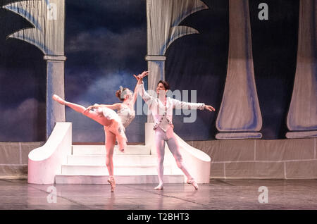 Il Cuban National Ballet esegue "Cenerentola" a Tearo la Caridad, Santa Clara, Cuba Foto Stock