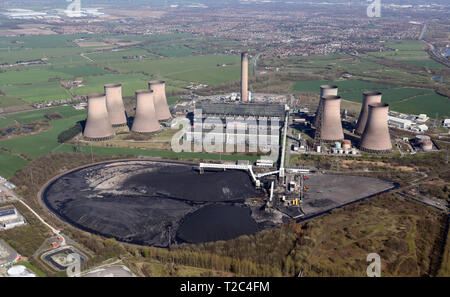 Vista aerea di Fiddler's Ferry Power Station in prossimità di Warrington / Widnes Foto Stock