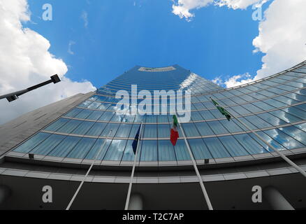 Milano, Italia - 12 Maggio 2018: vista del "Palazzo della Regione", è il pubblico sede amministrativa italiane per la regione Lombardia in Milano, Foto Stock