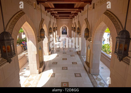 Sultan Qaboos grande moschea in Muscat Oman Foto Stock