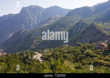 Cattaro - popolare resort estivo, Montenegro Foto Stock