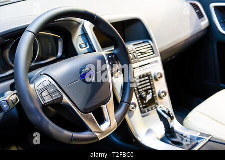 Bucarest, Romania - 21 ottobre 2016: pozzetto interno vista di Volvo Car Foto Stock