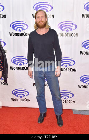 Anaheim, Stati Uniti d'America. 31 Mar, 2019. Austin Amelio a Photocall per l'AMC SERIE TV "paura The Walking Dead a WonderCon 2019 presso il Centro Congressi di Anaheim. Anaheim, 31.03.2019 | Utilizzo di credito in tutto il mondo: dpa/Alamy Live News Foto Stock