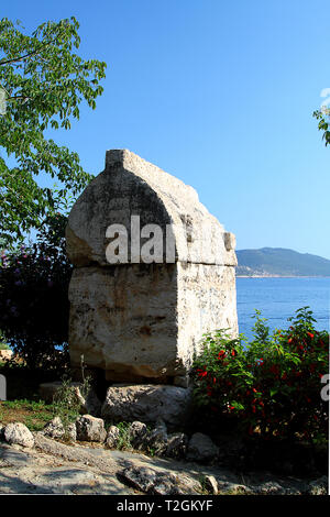 Sarcofago a necropoli dell'antica Appolonia Foto Stock