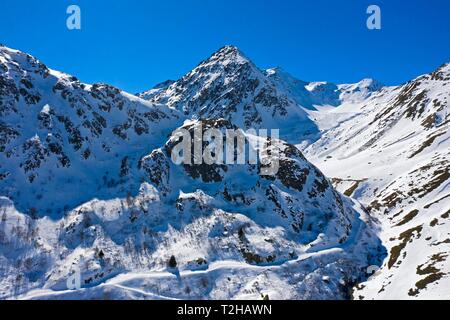 Summit Pointe des Lacerandes presso il Gran San Bernardo Pass, fotografia aerea, Bourg-St-Pierre, Entremont, Vallese, Svizzera Foto Stock