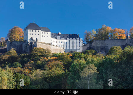 Koenigstein Fortezza, Sassonia Svizzera National Park, in Sassonia, Germania, Europa Foto Stock