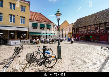 Lilla Torg o la piccola piazza della città vecchia, Malmo, Skane county, Svezia, Europa Foto Stock