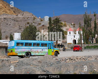 TASTIL, AR - circa oct, 2018 - Santa Rosa de Tastil è il tipico villaggio andino, con vivaci ristoranti e mercati. Foto Stock