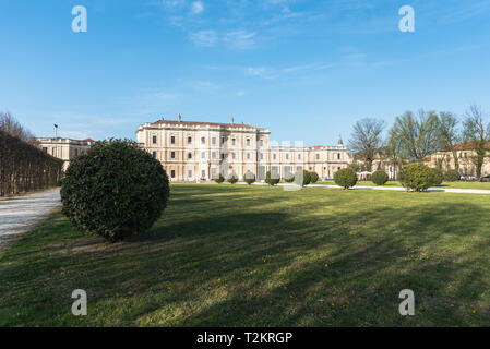 SANTA MARIA DI SALA, IT - Marzo 30, 2019: Veduta di Villa Farsetti a Santa Maria di Sala vicino a Venezia Italia Foto Stock
