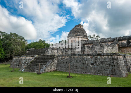 Osservatorio Maya El Caracol rovina a Chichen Itza, Yucatan, Messico Foto Stock