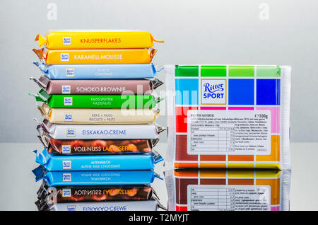 Varietà di Ritter Sport barrette di cioccolato Foto Stock