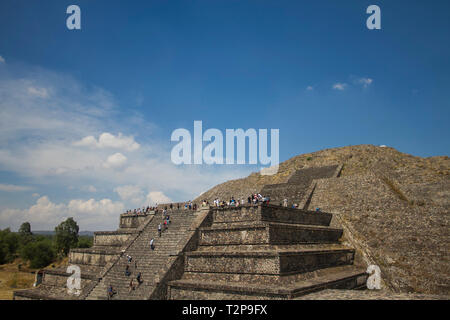 La Piramide del sole probabilmente utilizzata come un religioso e centro sacrificale, è la terza più grande piramide nel mondo. Foto Stock