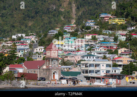 Vista del villaggio di Soufrière, Dominica Foto Stock