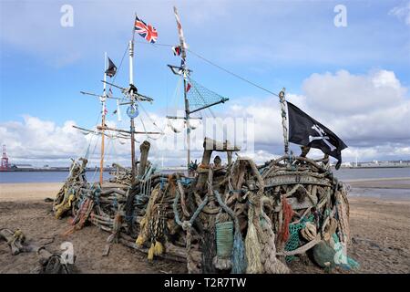 La nave dei pirati 'Perla nera', New Brighton. Foto Stock