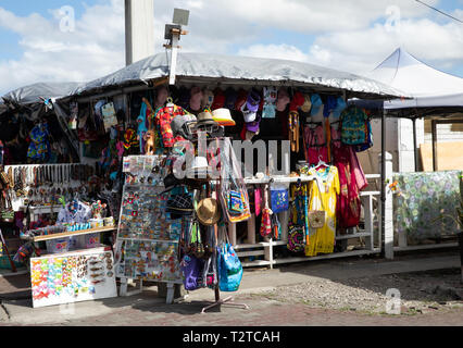 Negozio di articoli regalo e souvenir in Saint John, capitale di Antigua e Barbuda Foto Stock