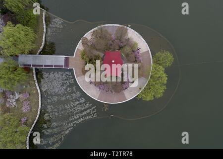 Huai'an, Cina. 4 Apr 2019. 4 aprile 2019 - Huai An, Huai'an, Cina - Huai'an, Cina-fotografia aerea di Huai an in oriente cinese della provincia di Jiangsu. Credito: SIPA Asia/ZUMA filo/Alamy Live News Foto Stock