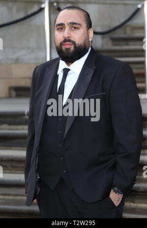 Londra, Regno Unito. 04 apr, 2019. Asim Chaudhry arriva per la prima mondiale di Netflix è il nostro pianeta presso il Museo di Storia Naturale, Kensington Credito: SOPA Immagini limitata/Alamy Live News Foto Stock