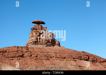 Mexican Hat formazione di roccia, Utah, America. Foto Stock