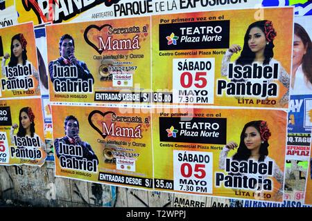 Poster di imitatori di cantanti famosi - Teatro Plaza Norte in Lima. Dipartimento di Lima.PERU Foto Stock