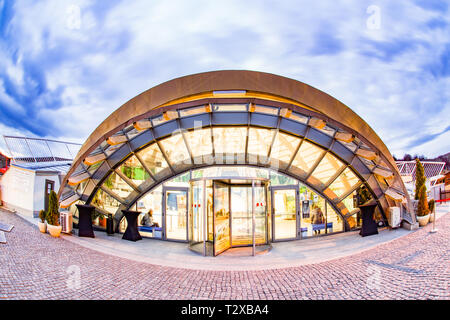 Ingresso della miniera di sale di Turda Salina Foto Stock