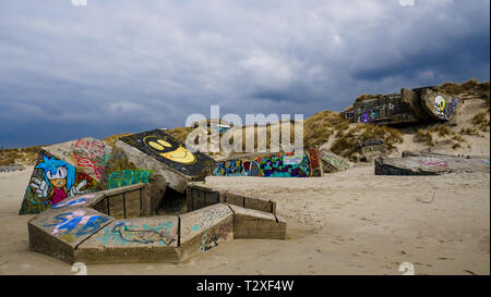 Durante la Seconda Guerra Mondiale tedesco di bunker, resti di Atlantic Wall, Berck-Plage, Hauts de France, Francia Foto Stock