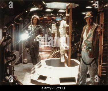 SIGOURNEY WEAVER, YAPHET KOTTO, HARRY DEAN STANTON, Alien, 1979 Foto Stock