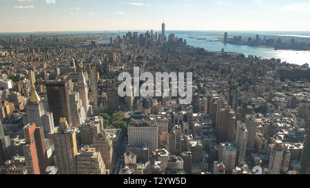 Alta vista sullo skyline di nel centro cittadino di Manhattan a new york Foto Stock