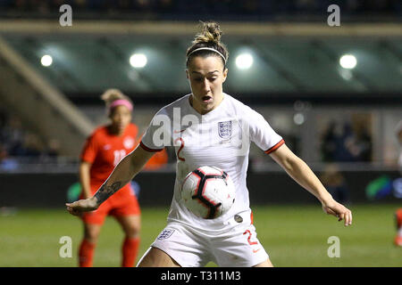 Manchester, Regno Unito. 05 apr, 2019. Lucy bronzo di Inghilterra in azione. Inghilterra donne v Canada Donne, l'amichevole internazionale partita di calcio al Manchester City academy Stadium di Manchester, Lancs venerdì 5 aprile 2019. Solo uso editoriale. pic da Chris Stading/ Credito: Andrew Orchard fotografia sportiva/Alamy Live News Foto Stock