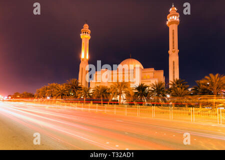 Al Fateh grande moschea di Juffair. Juffair, Manama, Bahrain. Foto Stock