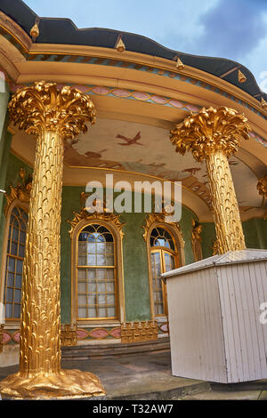 La casa cinese è un padiglione del giardino nel parco Sanssouci a Potsdam in Germania. Federico il Grande aveva costruito, situato nei pressi del Palazzo Sanssouci park. Foto Stock